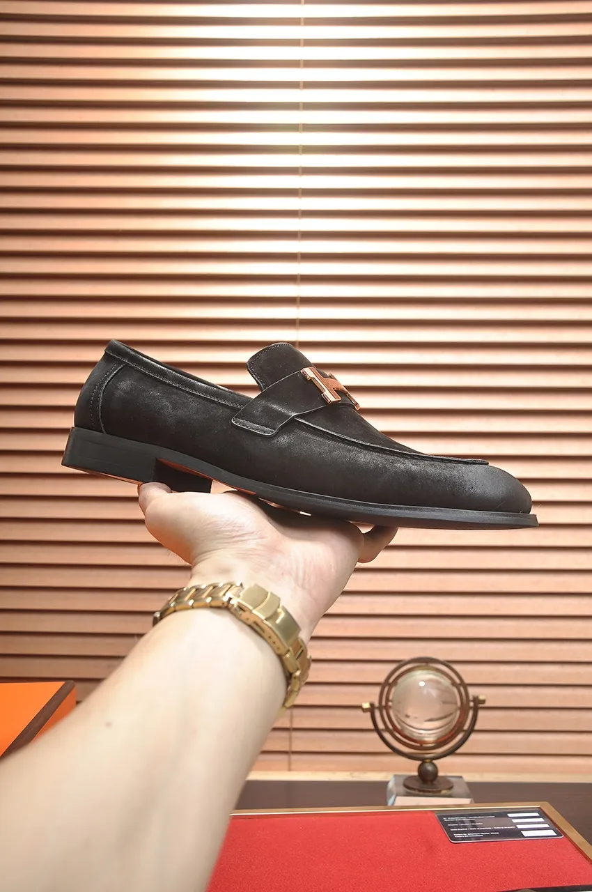 Men's shoes💰520💶[HERMES] (cowhide lining)🍀Italian top luxury🍀He does not pursue novel styles and gorgeous colors, but attracts the favor of successful men with his flawless, elegant and classic style. Formal leather shoes This very comfortable, simple and stable style allows you to easily match any style! The pattern is absolutely 1:1 refined from the original case, and we strive for excellence in materials, imported cowhide + cowhide lining💪💪💪extraordinary texture👍! .Code number: 38-45 (45 customized)